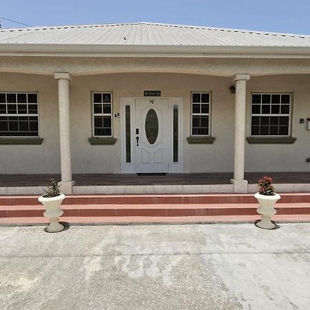 The Good Life Villa Christ Church Exterior photo